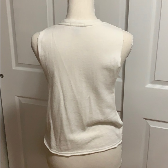 Top - Picture 3 of 4